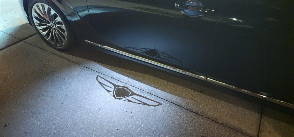 2018 Genesis G90 5.0L Ultimate RWD