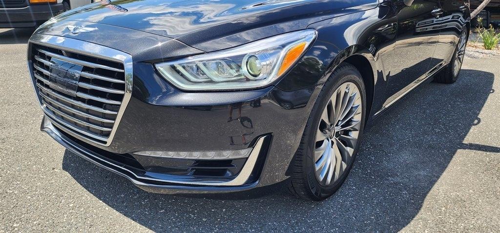 Genesis G90 5.0L Ultimate RWD 2018