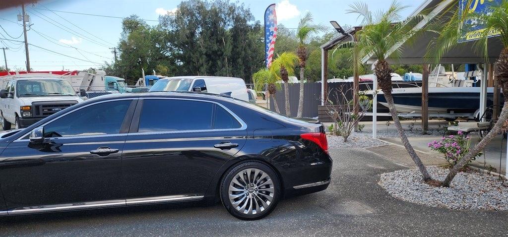 Genesis G90 5.0L Ultimate RWD 2018