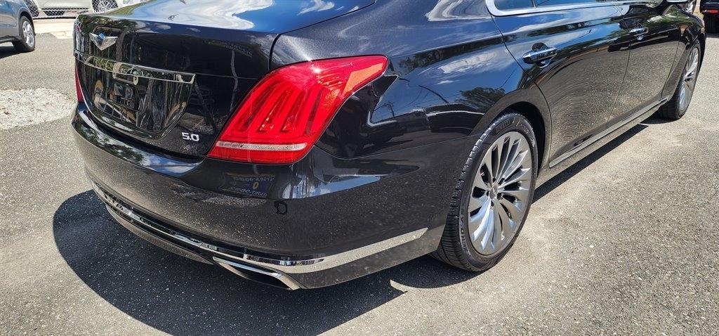Genesis G90 5.0L Ultimate RWD 2018