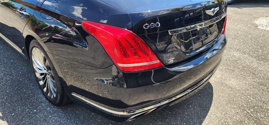 Genesis G90 5.0L Ultimate RWD 2018