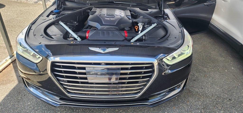 Genesis G90 5.0L Ultimate RWD 2018