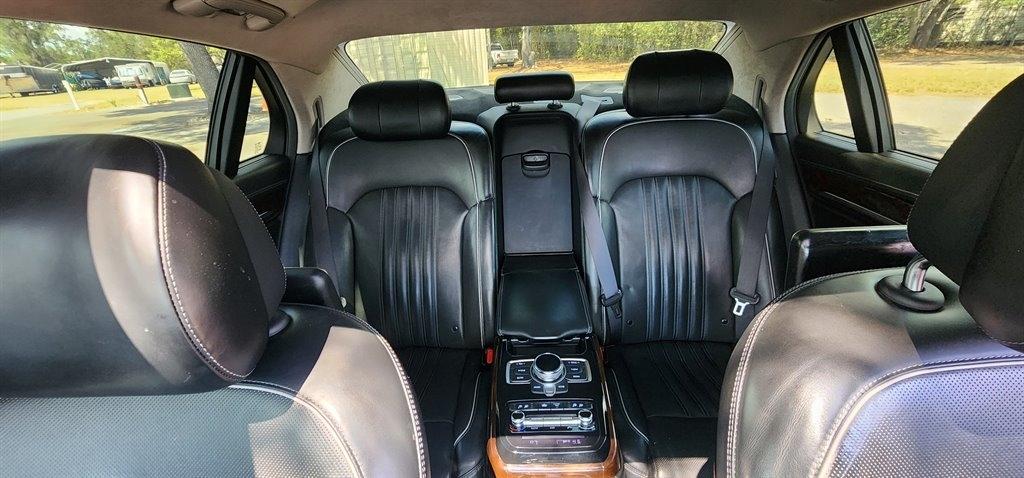 Genesis G90 5.0L Ultimate RWD 2018