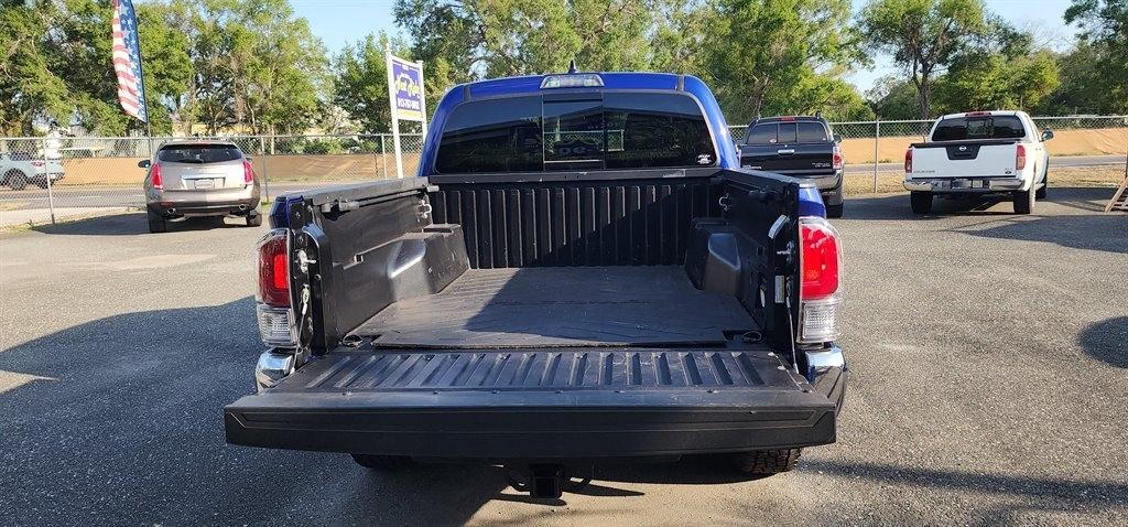 Toyota Tacoma 4WD TRD Off Road Double Cab 5' Bed V6 AT (Natl) 2023