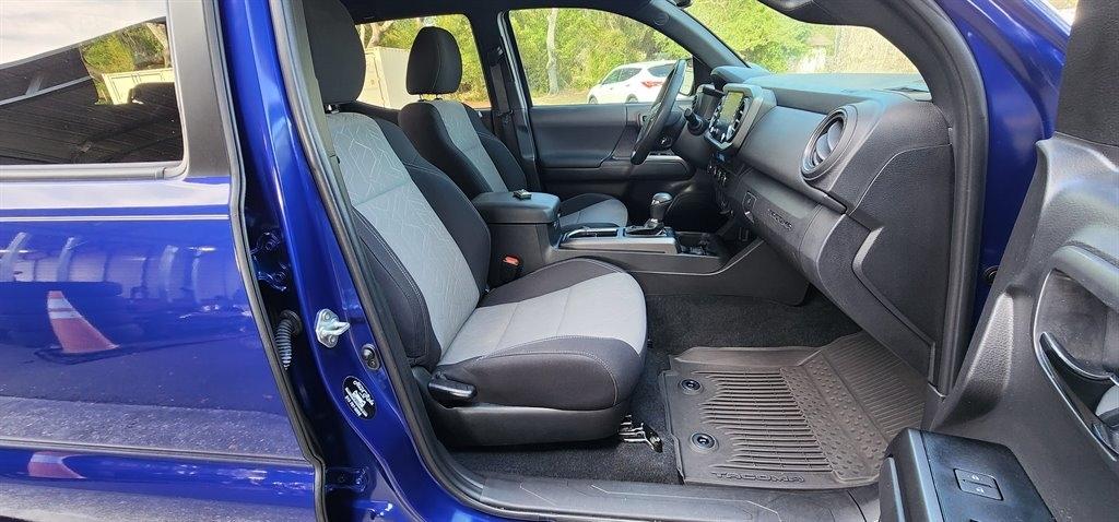 Toyota Tacoma 4WD TRD Off Road Double Cab 5' Bed V6 AT (Natl) 2023