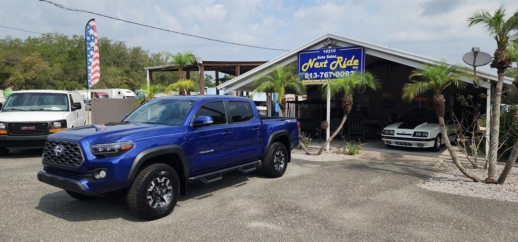 Toyota Tacoma 4WD TRD Off Road Double Cab 5' Bed V6 AT (Natl) 2023