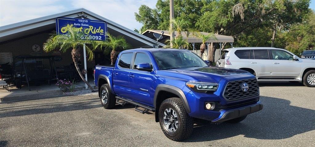 Toyota Tacoma 4WD TRD Off Road Double Cab 5' Bed V6 AT (Natl) 2023