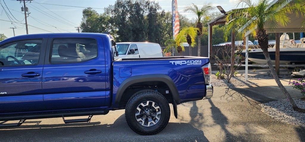 Toyota Tacoma 4WD TRD Off Road Double Cab 5' Bed V6 AT (Natl) 2023