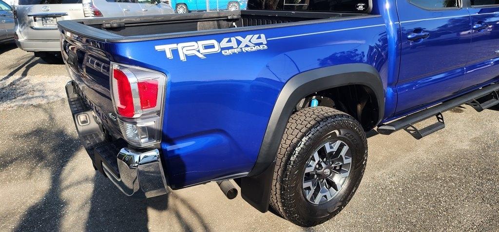 Toyota Tacoma 4WD TRD Off Road Double Cab 5' Bed V6 AT (Natl) 2023