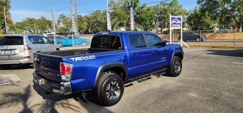 Toyota Tacoma 4WD TRD Off Road Double Cab 5' Bed V6 AT (Natl) 2023