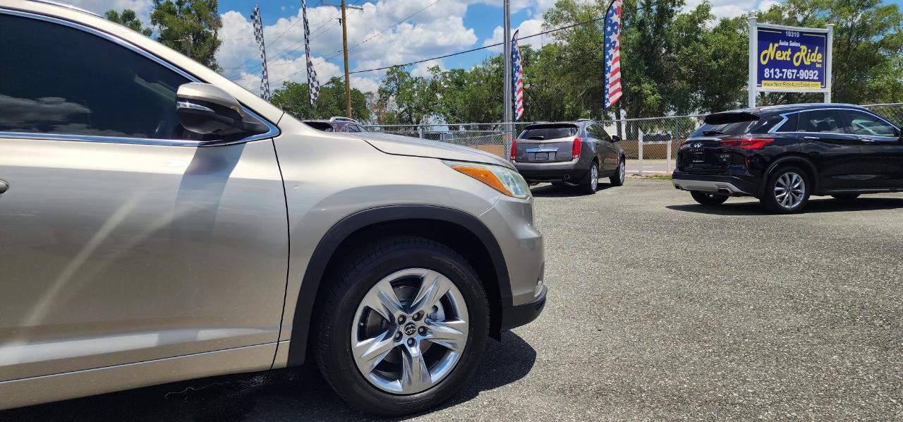 Toyota Highlander  2016