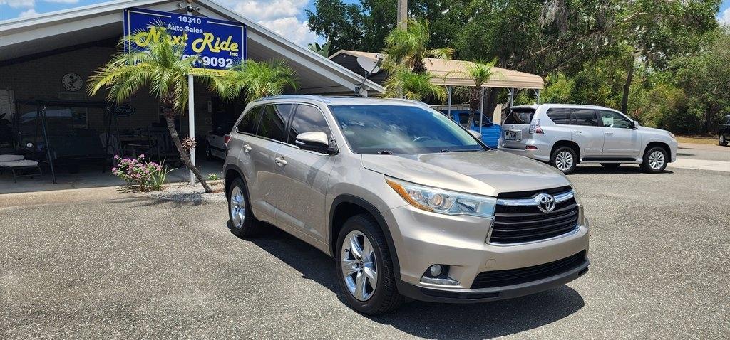Toyota Highlander  2016