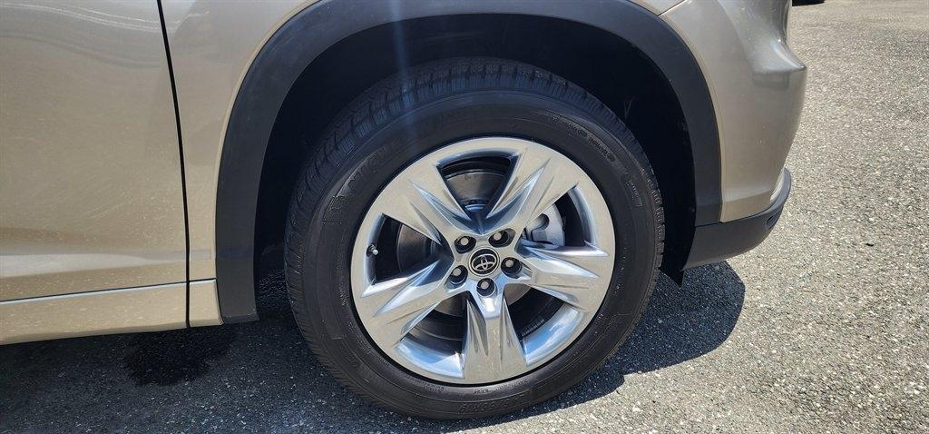 Toyota Highlander  2016