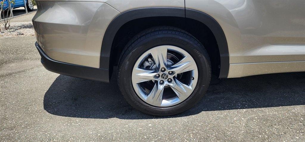 Toyota Highlander  2016