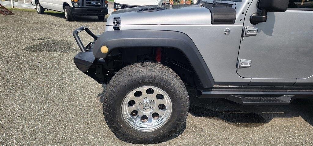Jeep Wrangler 4WD 2dr Sport 2014