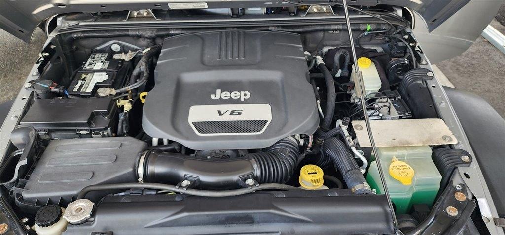 Jeep Wrangler 4WD 2dr Sport 2014