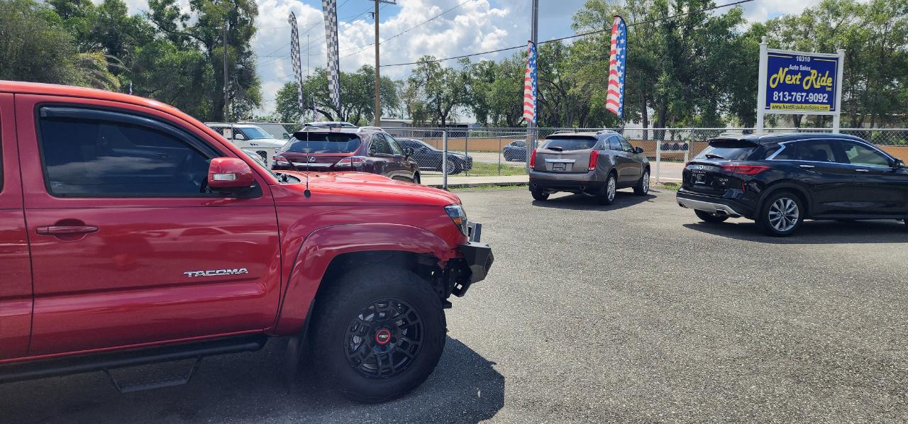 Toyota Tacoma 2WD Double Cab V6 AT TRD Sport (Natl) 2015