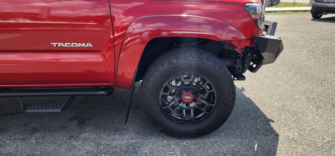 Toyota Tacoma 2WD Double Cab V6 AT TRD Sport (Natl) 2015