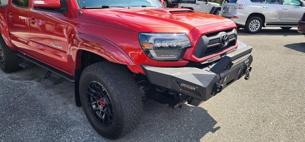 Toyota Tacoma 2WD Double Cab V6 AT TRD Sport (Natl) 2015