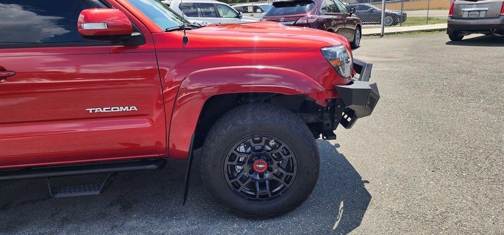 Toyota Tacoma 2WD Double Cab V6 AT TRD Sport (Natl) 2015