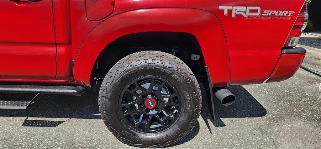 Toyota Tacoma 2WD Double Cab V6 AT TRD Sport (Natl) 2015