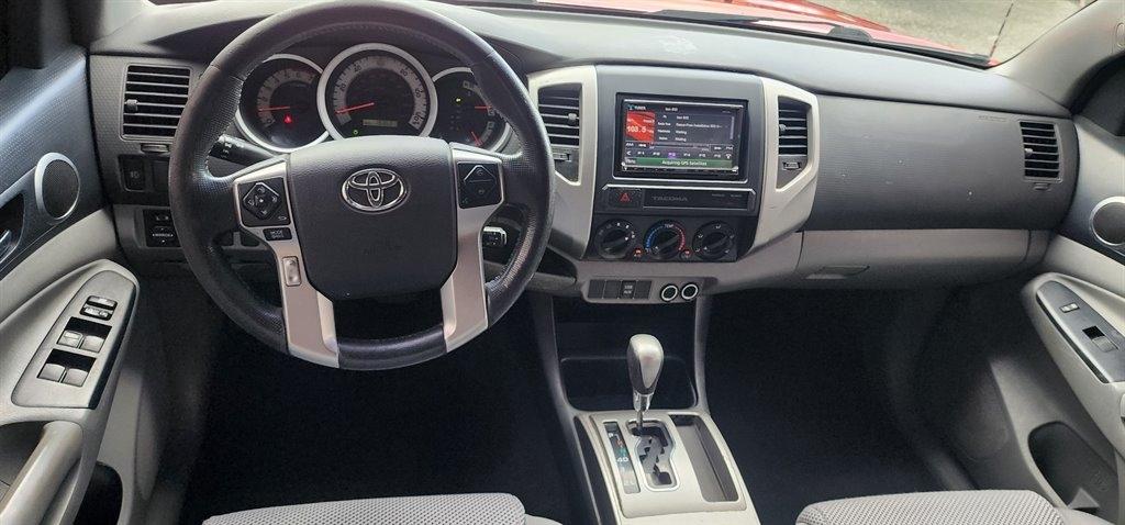 Toyota Tacoma 2WD Double Cab V6 AT TRD Sport (Natl) 2015