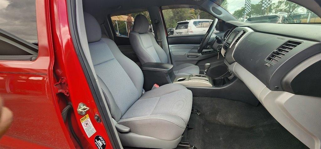 Toyota Tacoma 2WD Double Cab V6 AT TRD Sport (Natl) 2015
