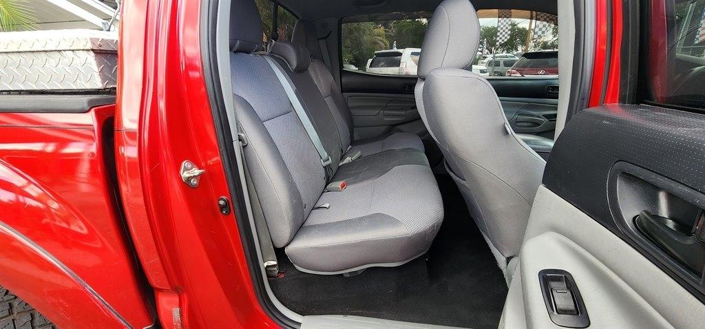 Toyota Tacoma 2WD Double Cab V6 AT TRD Sport (Natl) 2015