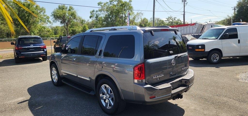 Nissan Armada 2WD 4dr Platinum 2013