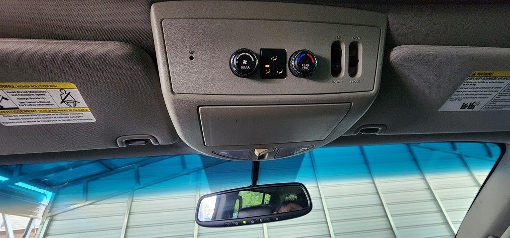 Nissan Armada 2WD 4dr Platinum 2013
