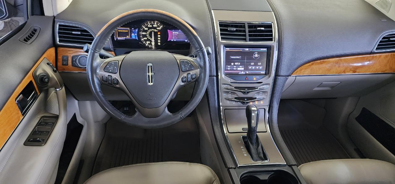 Lincoln MKX FWD 4dr 2013