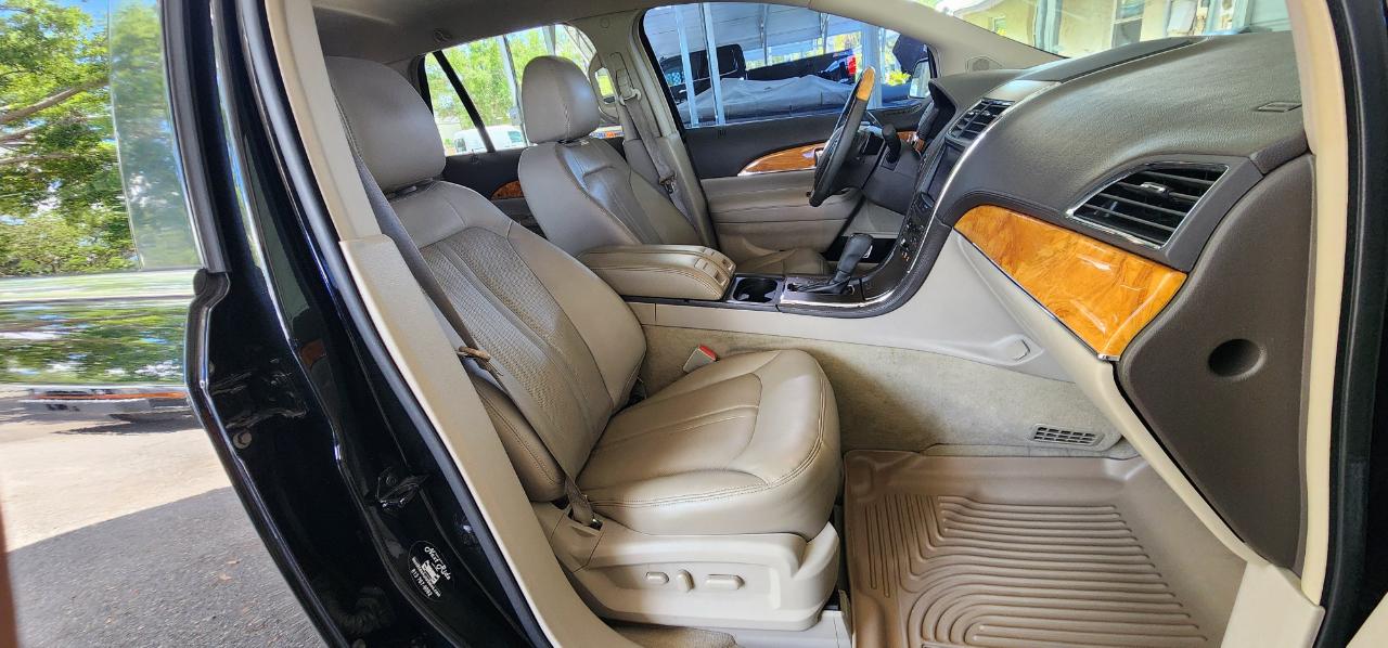 Lincoln MKX FWD 4dr 2013