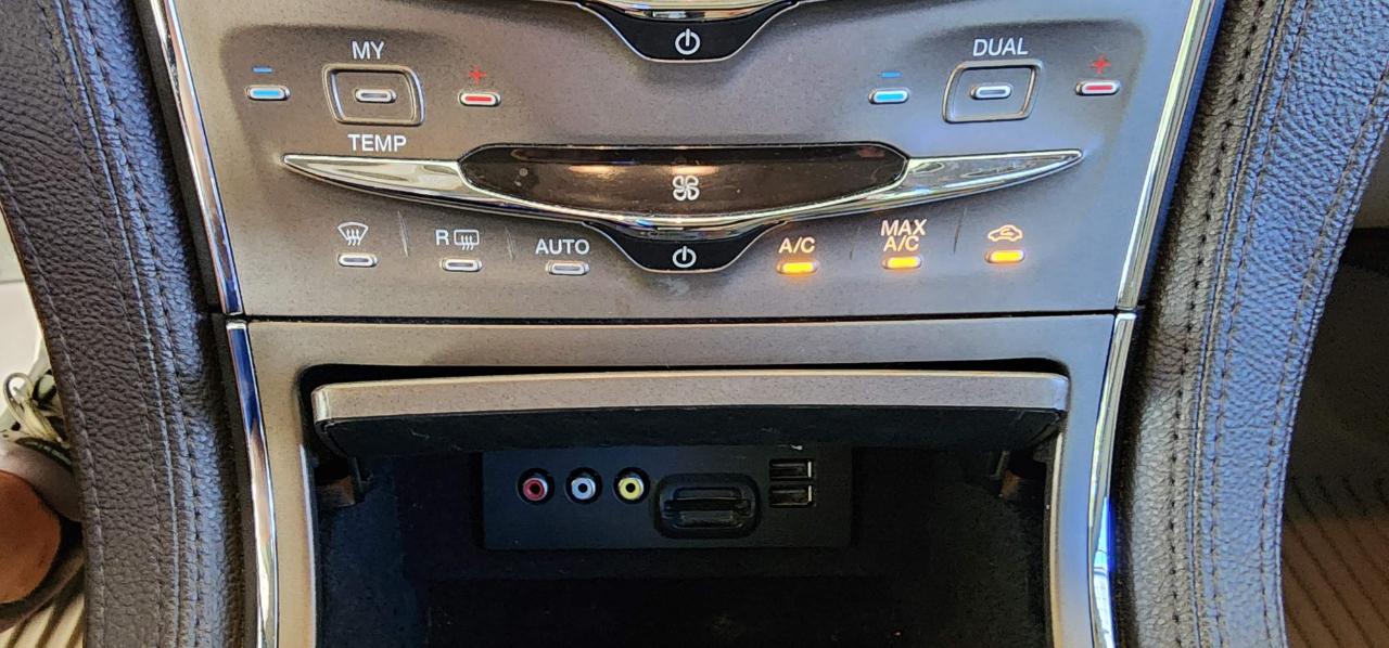 Lincoln MKX FWD 4dr 2013
