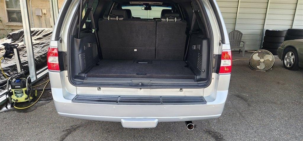 Lincoln Navigator L  2010