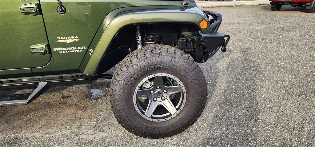 Jeep Wrangler 4WD 4dr Unlimited Sahara 2007