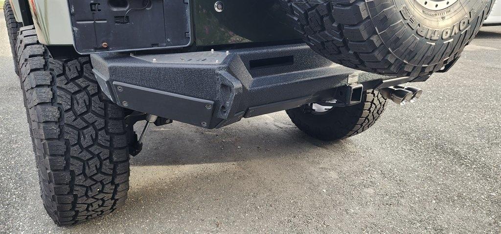 Jeep Wrangler 4WD 4dr Unlimited Sahara 2007