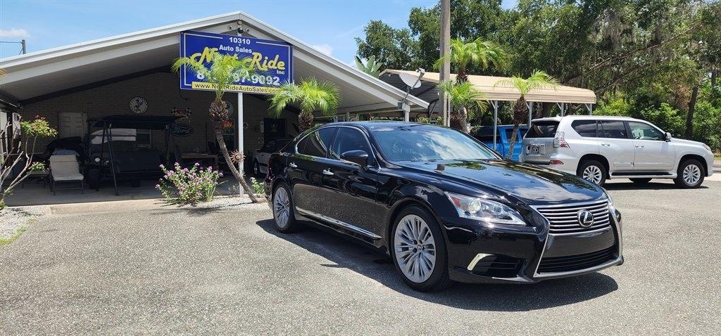 Lexus LS 460 4dr Sdn RWD 2013