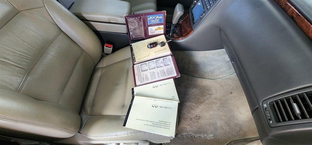 Infiniti Q45 Luxury Performance Sdn 1999