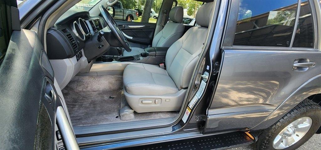 Toyota 4Runner  2005