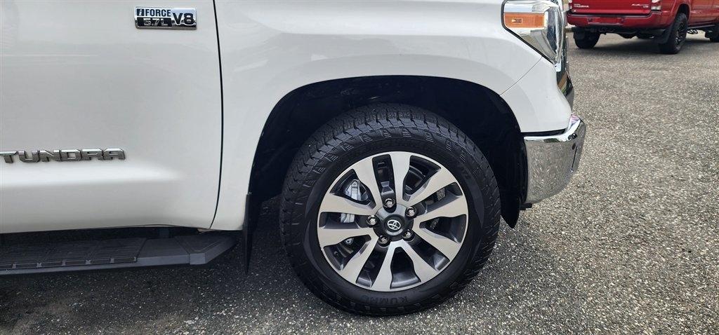 Toyota Tundra 2WD Limited CrewMax 5.5' Bed 5.7L (Natl) 2020