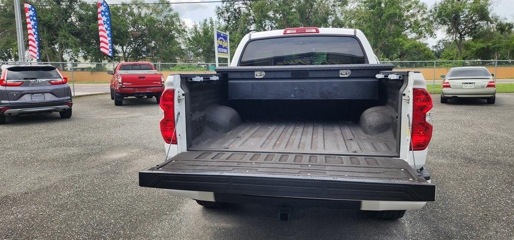 Toyota Tundra 2WD Limited CrewMax 5.5' Bed 5.7L (Natl) 2020