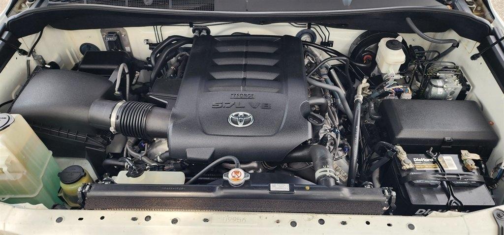 Toyota Tundra 2WD Limited CrewMax 5.5' Bed 5.7L (Natl) 2020