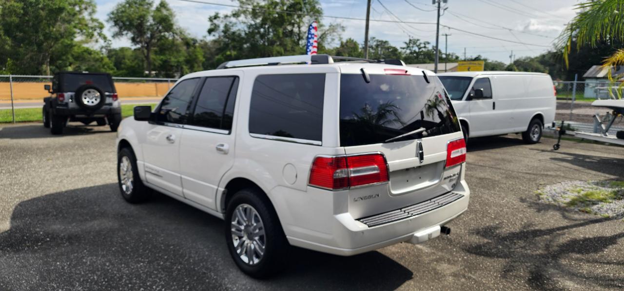 Lincoln Navigator  2012