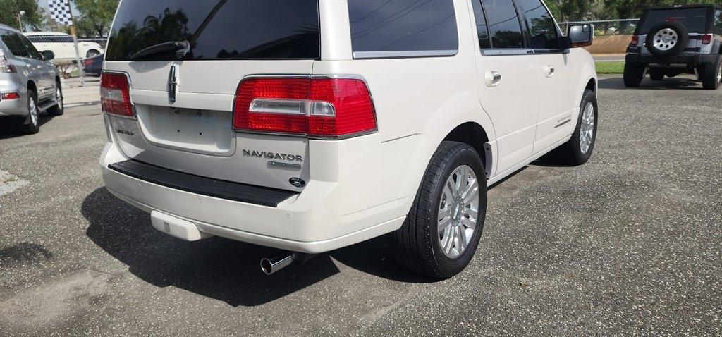 Lincoln Navigator  2012