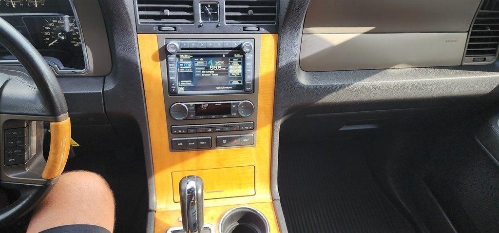 Lincoln Navigator  2012