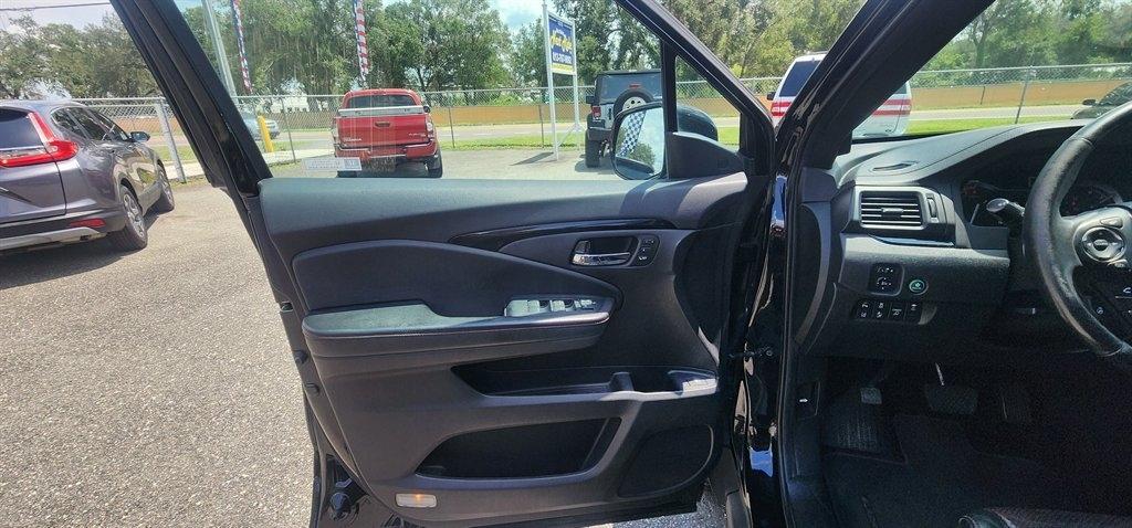 Honda Ridgeline Black Edition AWD 2020