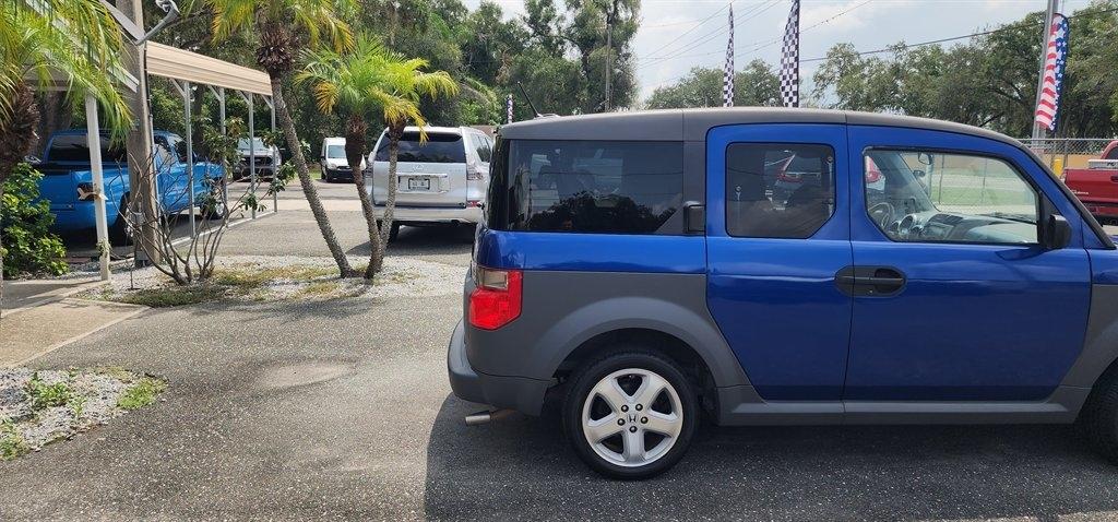 Honda Element 2WD EX AT 2005