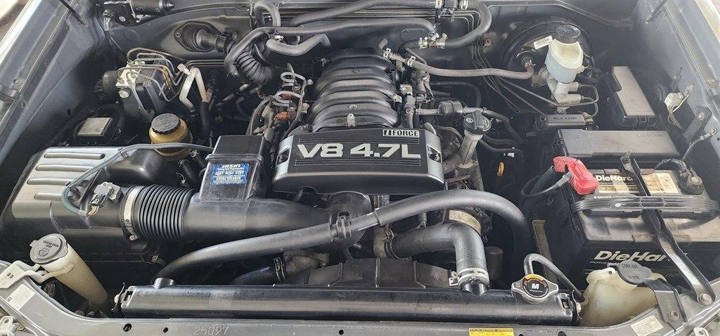 Toyota Sequoia 4dr SR5 (Natl) 2006
