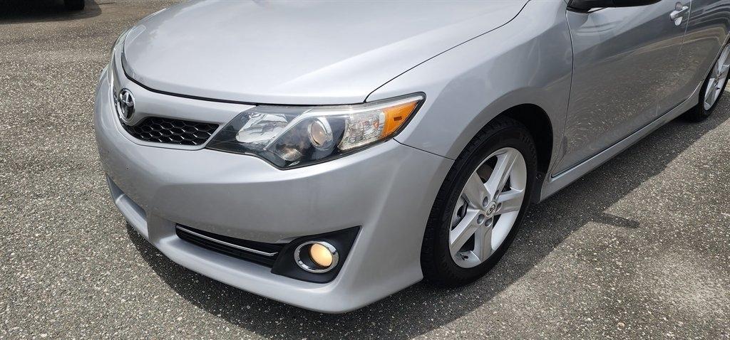 Toyota Camry 4dr Sdn I4 Auto SE Sport Limited Edition (Natl) 2012