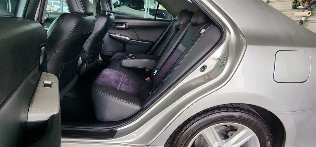 Toyota Camry 4dr Sdn I4 Auto SE Sport Limited Edition (Natl) 2012